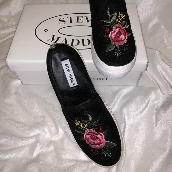 Steve Madden Embroidered Slip Ons - Picture 7 of 7